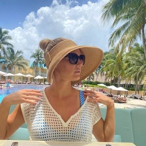 Meet your Posher, NavyMango☀️